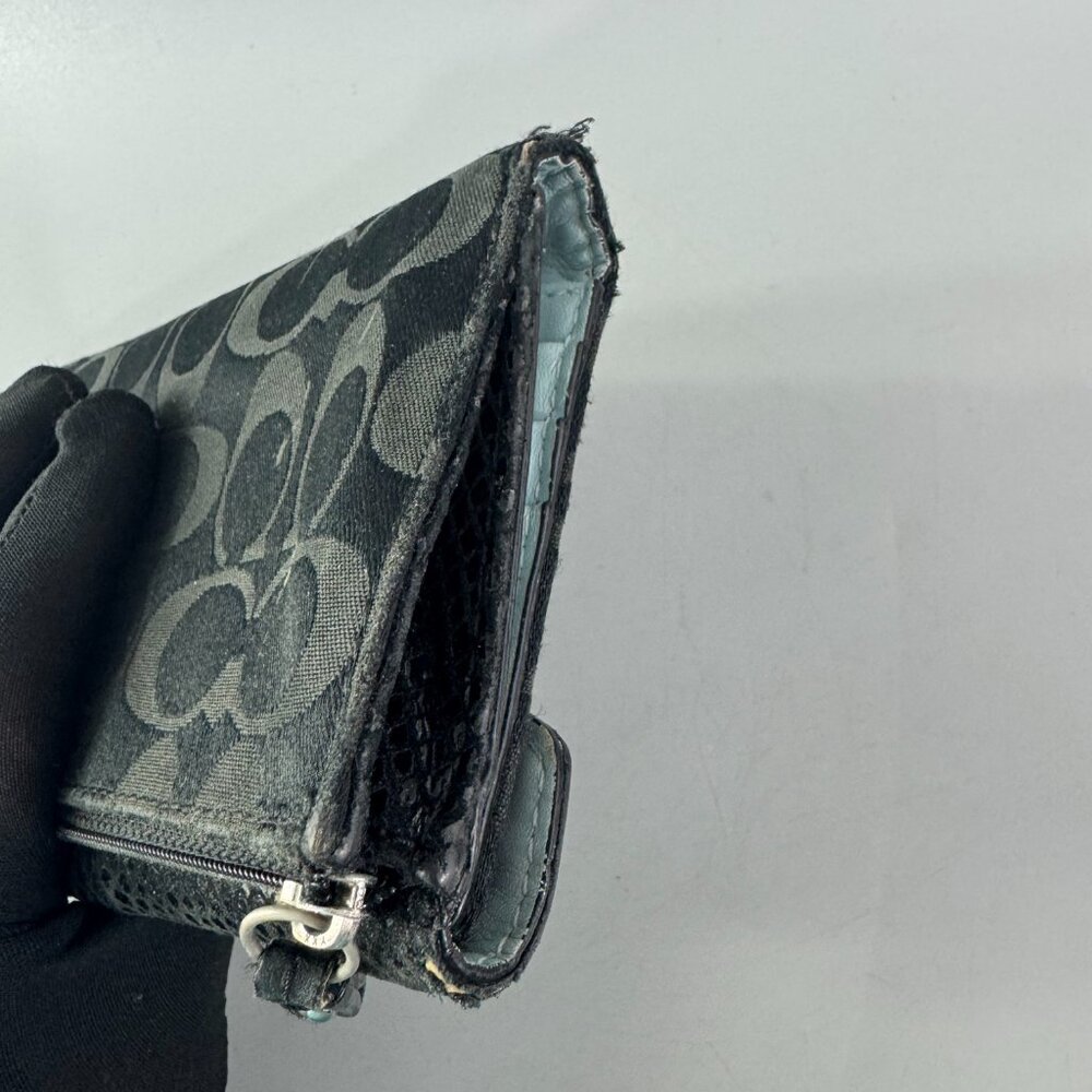 Coach Signature Black Canvas Snakeskin Printed Turn-Lock Long Wallet - Picture 12 of 13